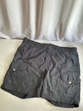 Big Dogs Gray Men's Cargo Swimming Shorts with Flap Pockets